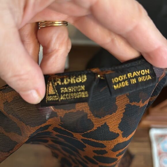 Vintage A. Brod black & orange rayon animal print long semi sheer scarf - Picture 4 of 6